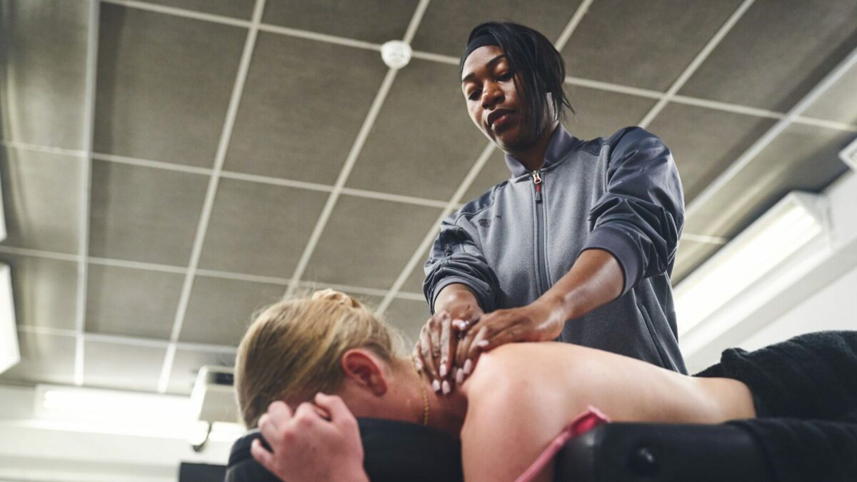 sports massage courses - future fit